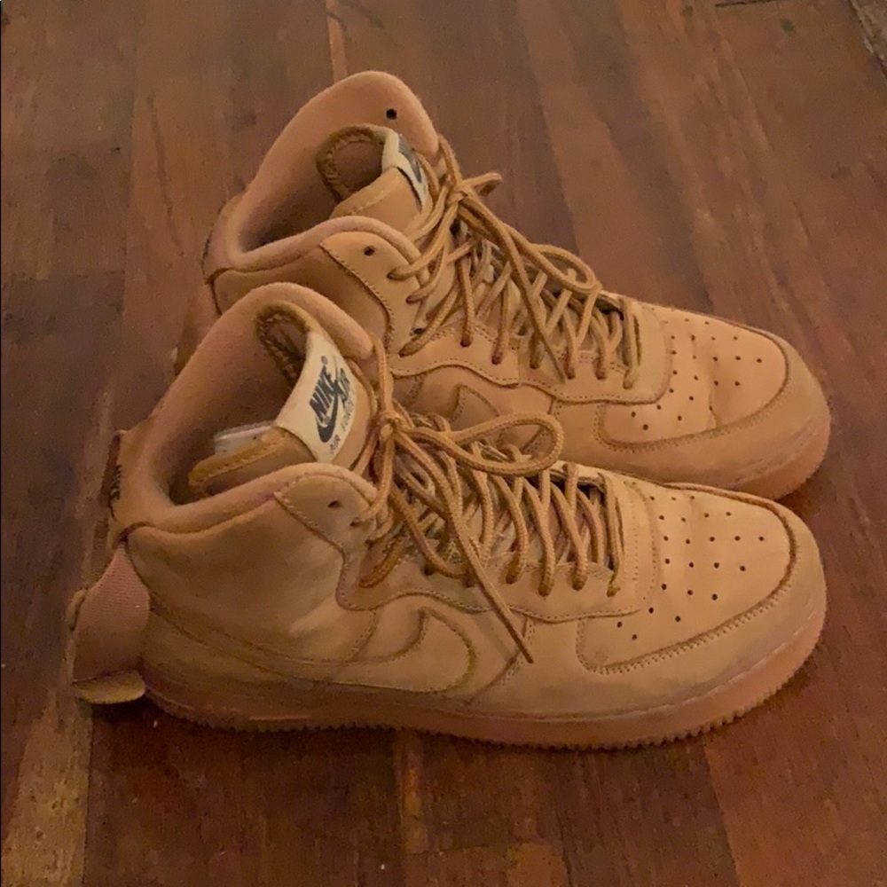 Wheat NIKE Air Force 1